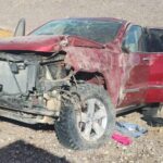 Se accidenta familia en la carretera internacional; el vehículo en el que viajaban se volcó al sur de Empalme; 4 heridos.