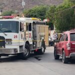 Muere atropellada mujer indigente, en la calle 14; tras el fuerte impacto quedó sin vida debajo del vehículo.