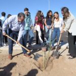 A combatir el calentamiento global desde lo local llama Toño Astiazarán; durante una charla sobre movilidad sostenible destacó acciones de su gobierno en este tema en Tec de Monterrey.