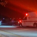 Mueren 2 hombres en trágico accidente carretero; la motocicleta en la que viajaban fue brutalmente impactada por un carro ‘fantasma’.