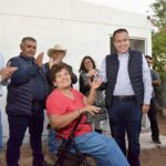 Entrega Toño Astiazarán cuartos adicionales a dos familias más; en el Ejido La Victoria cumplió a dos familias más con la entrega cuartos adicionales que permiten mejorar su calidad de vida.