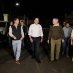 #HERMOSILLO Constata Toño Astiazarán avance de recarpeteo en Salvatierra; familias del residencial aportaron 30 por ciento de recursos para, junto al Gobierno Municipal, iniciar la segunda etapa de obras en dicho rubro.