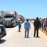 YAQUIS CARRETERA