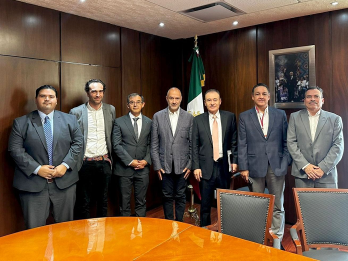 Trabaja Gobernador Durazo en nuevos proyectos de infraestructura con SICT; el mandatario estatal se reunió con Jesús Esteva, próximo titular de la dependencia federal.