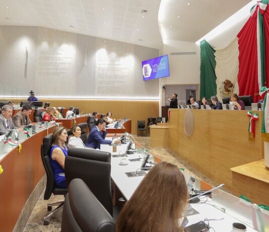 Exhorta Congreso de Sonora a SICT a fortalecer la movilidad en aeropuertos