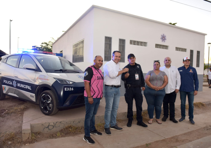 Cumple Toño Astiazarán a familias de San Bosco con Centro de Respuesta Inmediata; entrega Centro y una patrulla eléctrica para velar por la seguridad de la comunidad.