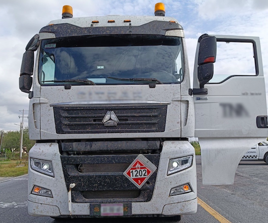 Aseguran pipa con 86 mil litros de ‘huachicol’