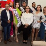 Presentan a las y los candidatos a reina y rey del Carnaval Guaymas 2025, “La fiesta es nuestra”; alcaldesa Karla Córdova González encabeza conferencia de prensa.