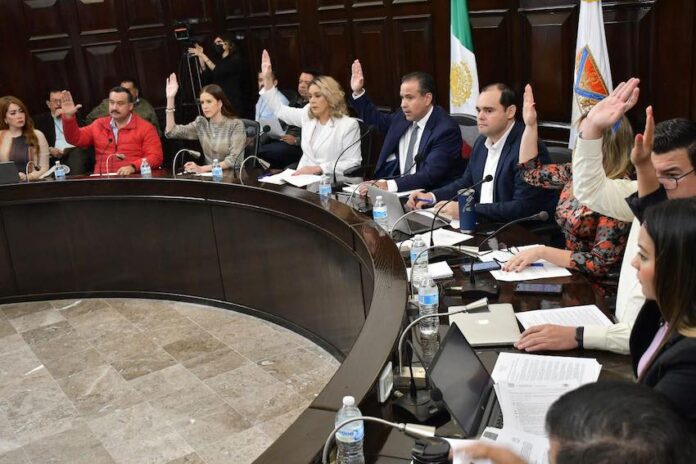 Aprueba Cabildo de Hermosillo programa de apoyo a comerciantes por obras del paso desnivel en Colosio y Solidaridad; en sesión extraordinaria celebrada el miércoles 18 de diciembre.