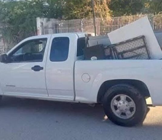 Roban camioneta ‘Colorado’, de Ley Centro