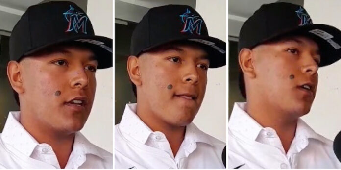 #EMPALME Espera en 4 o 5 años estar pisando estadios de Grandes Ligas; importante la disciplina para sobresalir en el béisbol, dice el jovencito Moisés Morales, del poblado Maytorena.