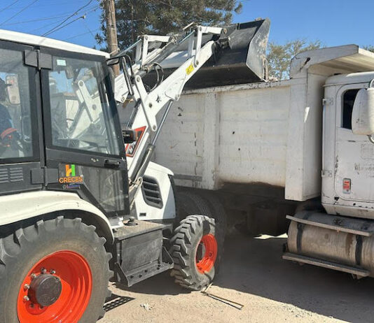Recolecta Ayuntamiento de Hermosillo 35 toneladas en descacharre en Bahía de Kino
