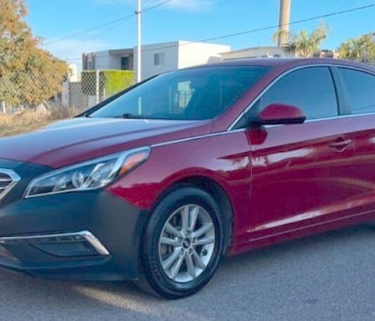 Roban un Hyundai en pleno centro de la ciudad de Empalme