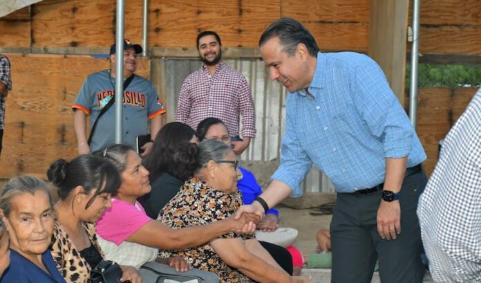 Cumple Toño Astiazarán con obra comprometida con familias de la Norberto Ortega; reconoció el esfuerzo de familias de la colonia Norberto Ortega para hacer posible la construcción de un muro de contención a través de una obra tripartita.