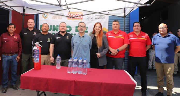 #PUERTO PEÑASCO Inicia Programa de Hidratación y Prevención CEPC–OXXO 2025 en Puerto Peñasco.