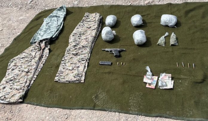 #SONOYTA Asegurados dos vehículos, arma de fuego, droga y cartuchos; en medio de un operativo de seguridad conjunto en Sonoyta.