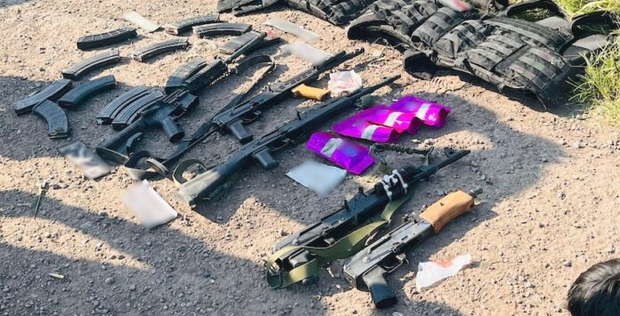 #Nacional Enfrentamiento deja 5 civiles detenidos; 3 de ellos heridos; agredieron a elementos de la Guardia Nacional.