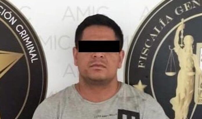#Hermosillo Sujeto es acusado de robo y amenazas; se presume fue el autor intelectual del envío de una hielera con producto cárnico porcino y una cartulina a empresa automotriz.