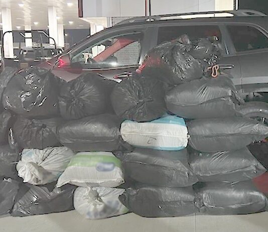 Caen dos sujetos con poco más de 600 kilos de metanfetamina