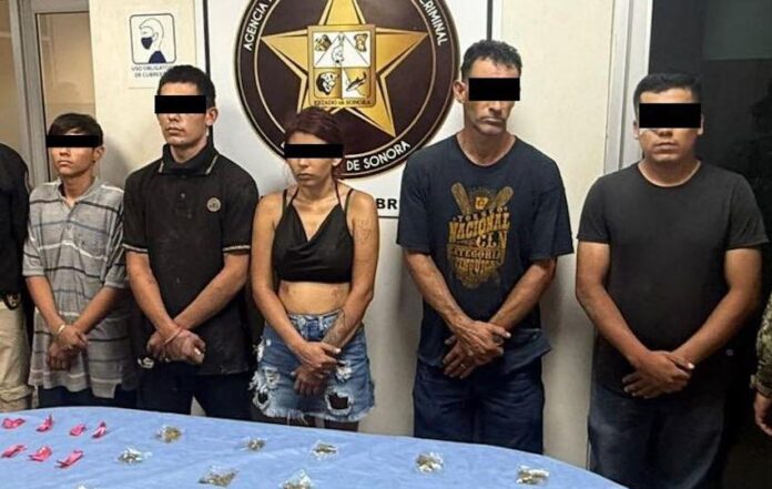 #Cajeme Durante cateo es capturado objetivo criminal junto a cuatro sujetos más; conocido como “El Boti”, cuenta con cinco órdenes de aprehensión por delitos de alto impacto.