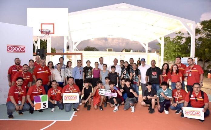 Hace realidad Toño Astiazarán ring de box y rehabilitación de Parque La Madriguera; en alianza con Oxxo; en este lugar entrenaba Camila “Magnífica” Zamorano; se rehabilitan diversas áreas del parque donde entrenan diariamente box y otras disciplinas.