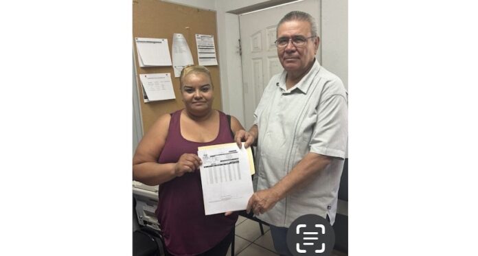#Empalme Continúa Ayuntamiento con entrega de créditos a pequeños comerciantes; tras realizar de manera exitosa los trámites correspondientes ante la Financiera para el Desarrollo Económico de Sonora.