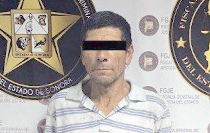 #Nogales 28 años de cárcel para homicida de taxista; el hoy detenido atacó a la víctima tras sorprenderlo platicando con su pareja sentimental.
