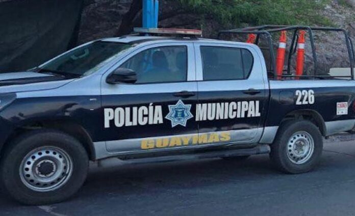 #Guaymas Detienen a joven con droga, por rumbo de Home Depot; se trata de Marco Antonio ‘A’, de la colonia Colinas del Sol.