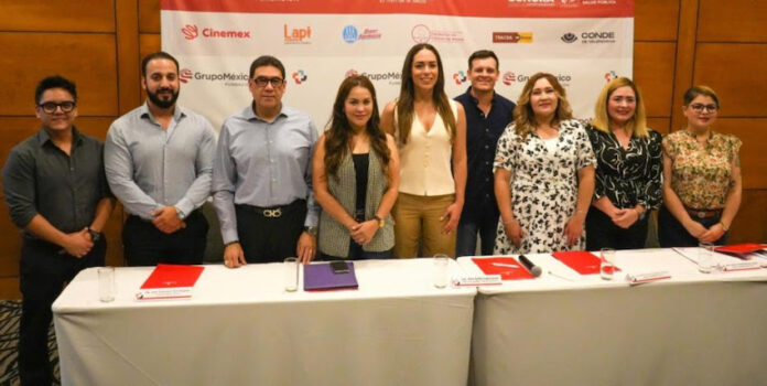 #Hermosillo Promueve atención médica gratuita con la llegada de Dr. Vagón, El Tren de la Salud; estará recorriendo diez municipios de Sonora, del 23 de septiembre al 14 de noviembre.