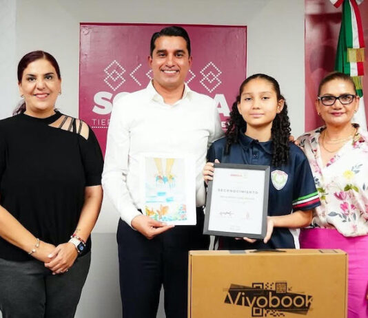 Premian a ganadores estatales del 48 Concurso Nacional de Pintura Infantil ‘La Niñez y La Mar’