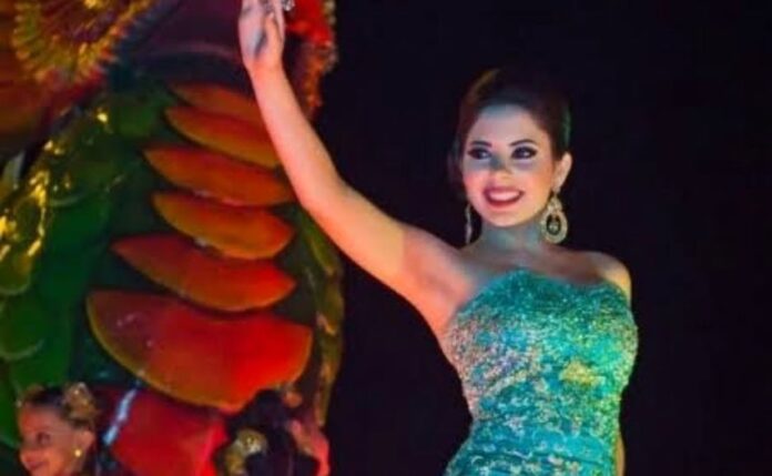 Detienen en EEUU a ex reina del Carnaval de Mazatlán por homicidio; a Vanessa Gurrola se le atribuye el asesinato de su pareja sentimental en febrero de 2024.