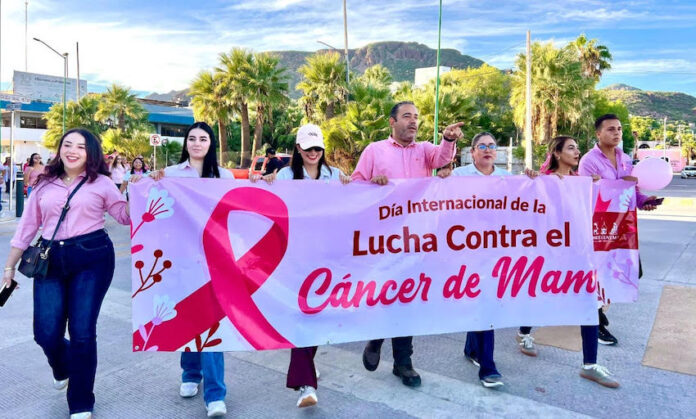 #Guaymas Realiza Ayuntamiento de Guaymas Caminata por el Día Internacional de la lucha contra el Cáncer de Mama; marcha que inició en Casa de la Cultura hasta la Plaza Tres Presidentes.