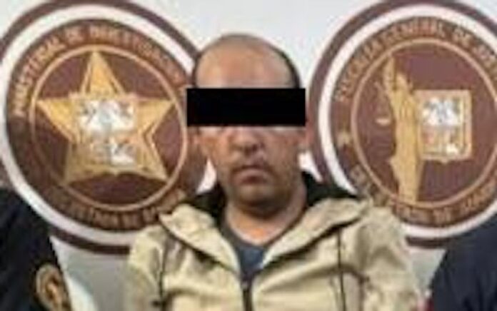 #Cananea  Tras las rejas por privación ilegal de la libertad y corrupción de menores; Emmanuel “N”, de 34 años de edad, fue detenido en la ciudad de Cananea; ya fue vinculado a proceso.