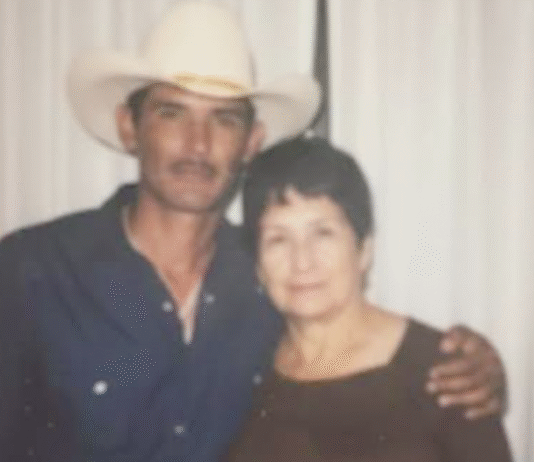 Hoy es su cumpleaños, su mayor deseo ¡volver a ver y abrazar a su hijo!