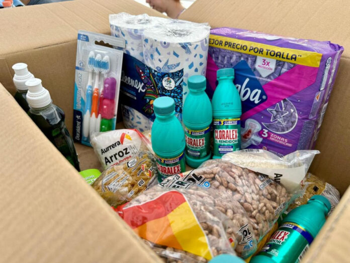 #Hermosillo Operan oficinas de DIF Sonora como centro de acopo para familias damnificadas; en solidaridad con las personas afectadas en Veracruz y otros estados del país tras el paso de la tormenta tropical “Raymond”.