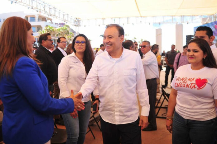 #Hermosillo  Gobernador Durazo consolida a Sonora como plataforma ideal para la inversión extranjera directa; durante la actual administración han arribado a Sonora 3 mil 500 millones; el turismo ha sido uno de los principales impulsos para el crecimiento de la economía en la región, con un aumento en la aportación del Producto Interno Bruto (PIB) de la entidad, que pasó de 1.6 por ciento en 2021 a una cifra histórica de 8.6 por ciento en diciembre de 2024.