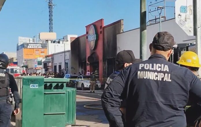 #Hermosillo  Tragedia en Waldo’s podría derivar en cargos por negligencia y homicidio culposo; tras el incendio que cobró la vida de 23 personas y dejó más de una docena de lesionados.