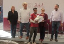 Entrega Ayuntamiento de Guaymas uniformes a personal de Servicios Públicos Municipales