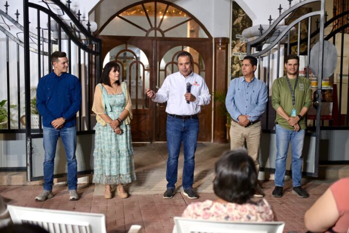 Entrega Toño Astiazarán obra ganadora de Presupuesto CRECES en colonia San Ángel; con 601 votos familias de San Ángel logran mejoras en Templo Nuestra Señora de Los Ángeles.