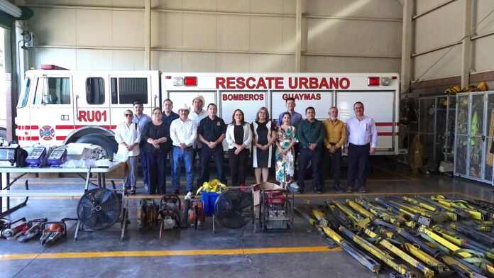 #Guaymas Entrega Ayuntamiento de Guaymas equipo a Bomberos; en apoyo al fortalecimiento de la capacidad operativa.