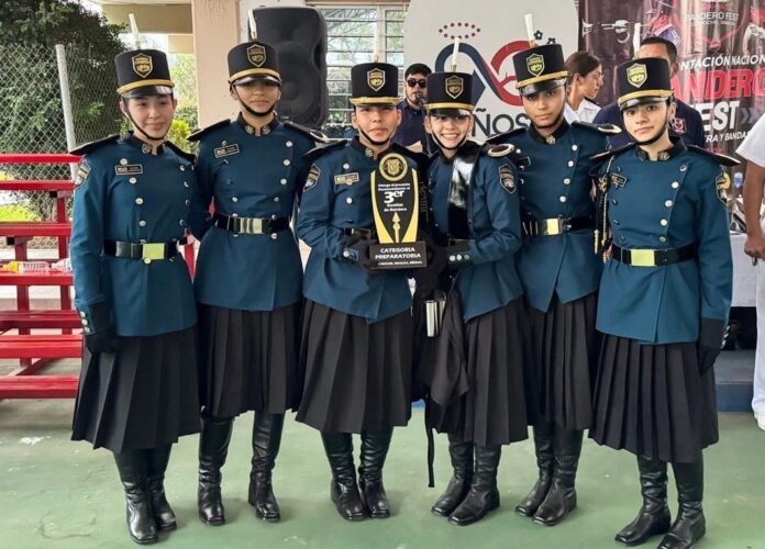 #Hermosillo Obtienen alumnas de Cobach Sonora tercer lugar en concurso nacional de escoltas; evento llevado a cabo los días 29 y 30 de noviembre en Los Mochis.