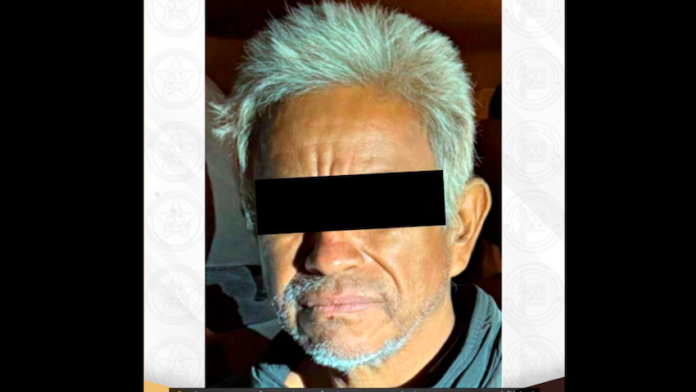 #Cajeme Detenido sujeto que trató a apuñalar a dos agentes de la PESP; antes había cometido violencia familiar en contra de sus dos hijas, de hechos ocurridos en Ciudad Obregón.