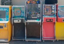 ¡Aseguran máquinas tragamonedas!