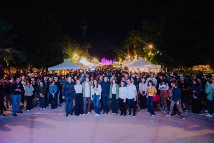 Constatan Toño Astiazarán y Patty Ruibal éxito del Festival del Café en Parque Madero; personas de todas edades aceptaron la invitación del Gobierno de Hermosillo y el colectivo Café del Desierto de asistir al primer festival dedicado a esta bebida.