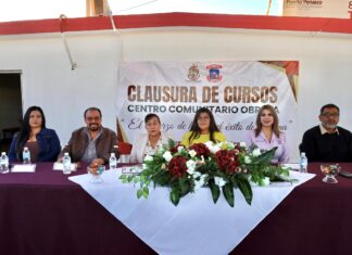 Se gradúan 79 alumnas y alumnos del Centro Comuitario Obrera