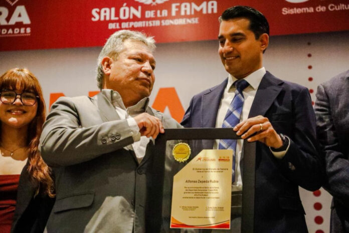 ‘Generación Dorada’ aportó mucho al futbol sonorense: Alfonso Zepeda; el futbolista y ahora miembro del Salón de la Fama destaca la parte importante que representó ese grupo de futbolistas para nuestra entidad.