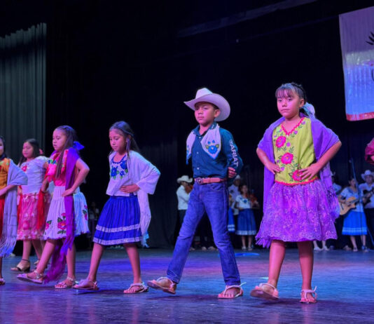 Semilleros Creativos muestra su talento en Guaymas