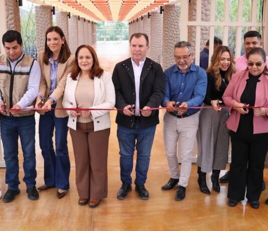 Inaugura alcaldesa Karla Córdova González el Plantario Municipal