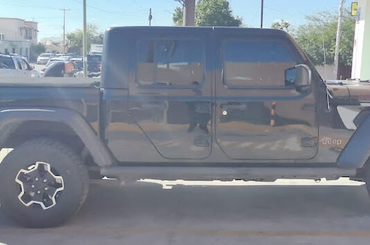Recuperan auto robado en operativo de seguridad en Hermosillo