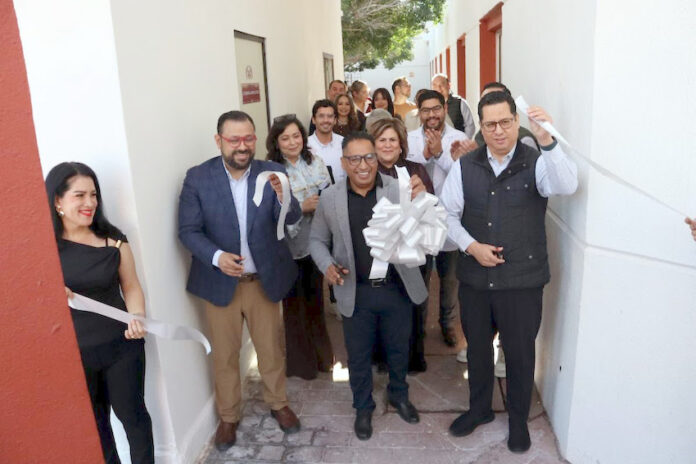 #Guaymas Inauguran consultorios de otorrinolaringología y oftalmología en Guaymas; como parte del trabajo coordinado entre el Gobierno de Sonora, Secretaría de Salud e Isssteson.